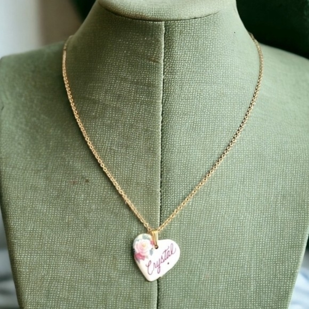 Vintage Ceramic White Heart Rose Crystal Pendant Necklace Gold Tone Choker VG